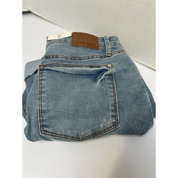 Judy Blue Pants - Judy Blue NWT Hi-Rise Tummy Control Cool Denim Shorts Cuffed Sz XL Style #150205